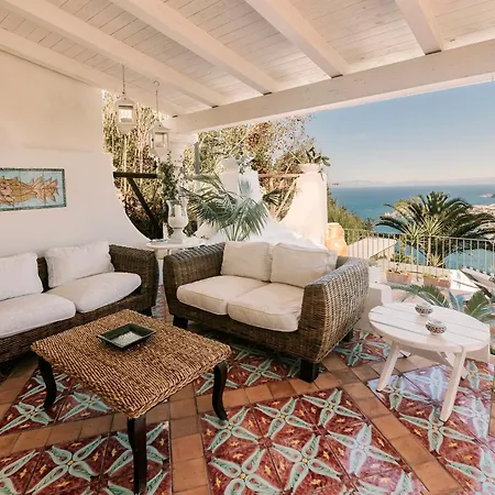 La Falconara Charming With Sea View Willa *